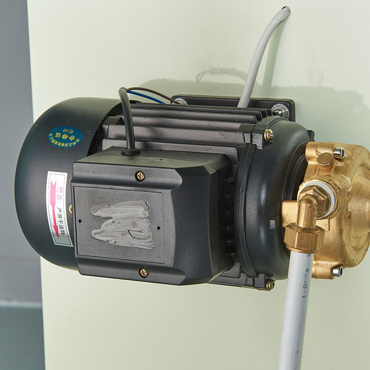 জ্বালানী গ্যাস গরম / তেল গরম বাষ্প জেনারেটর 0.7Mpa ছোট আকার হালকা এবং সুবিধাজনক